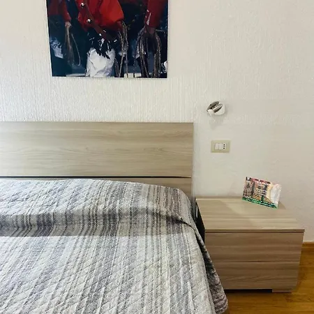 Gallery And Restaurant Szálloda