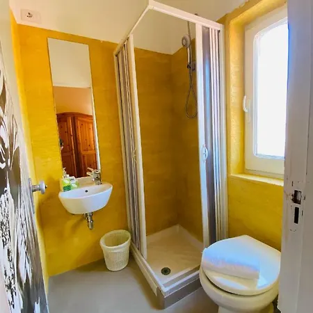 Gallery And Restaurant Hotel Muravera