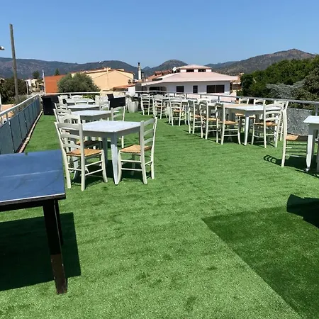 Ξενοδοχείο Gallery And Restaurant *