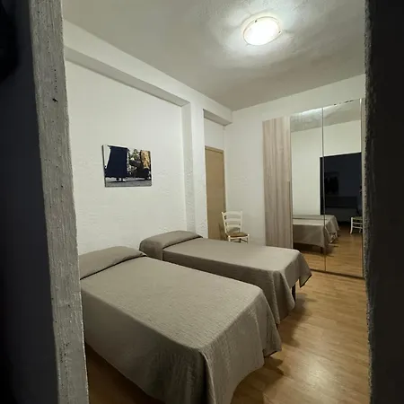 Gallery And Restaurant Hotel Muravera