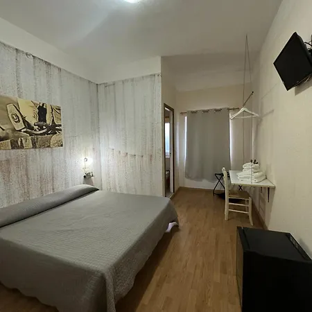 Hotel Gallery And Restaurant *