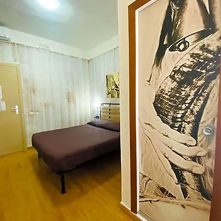 Gallery And Restaurant * ムラヴェーラ