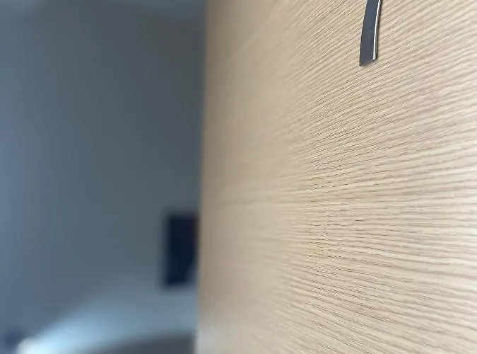 Gallery And Restaurant Hotel *