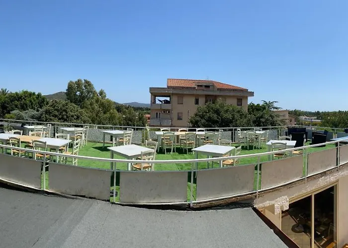 Hotel Gallery And Restaurant Muravera